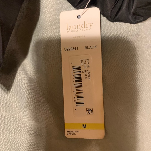 This is a laundry by shelli segal puff winter jacket - Picture 7 of 8